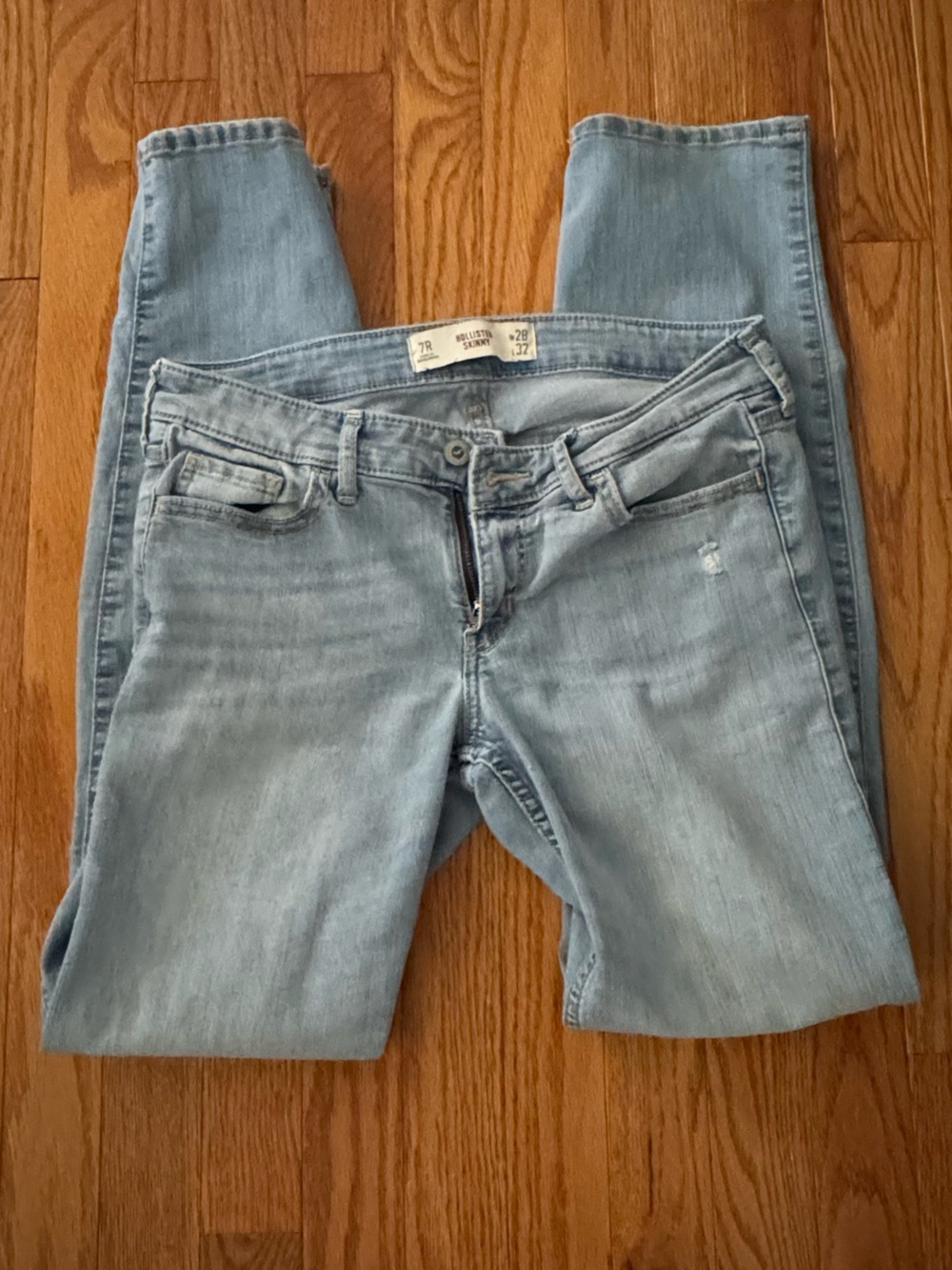 Hollister Light Wash Skinny Women’s Jeans